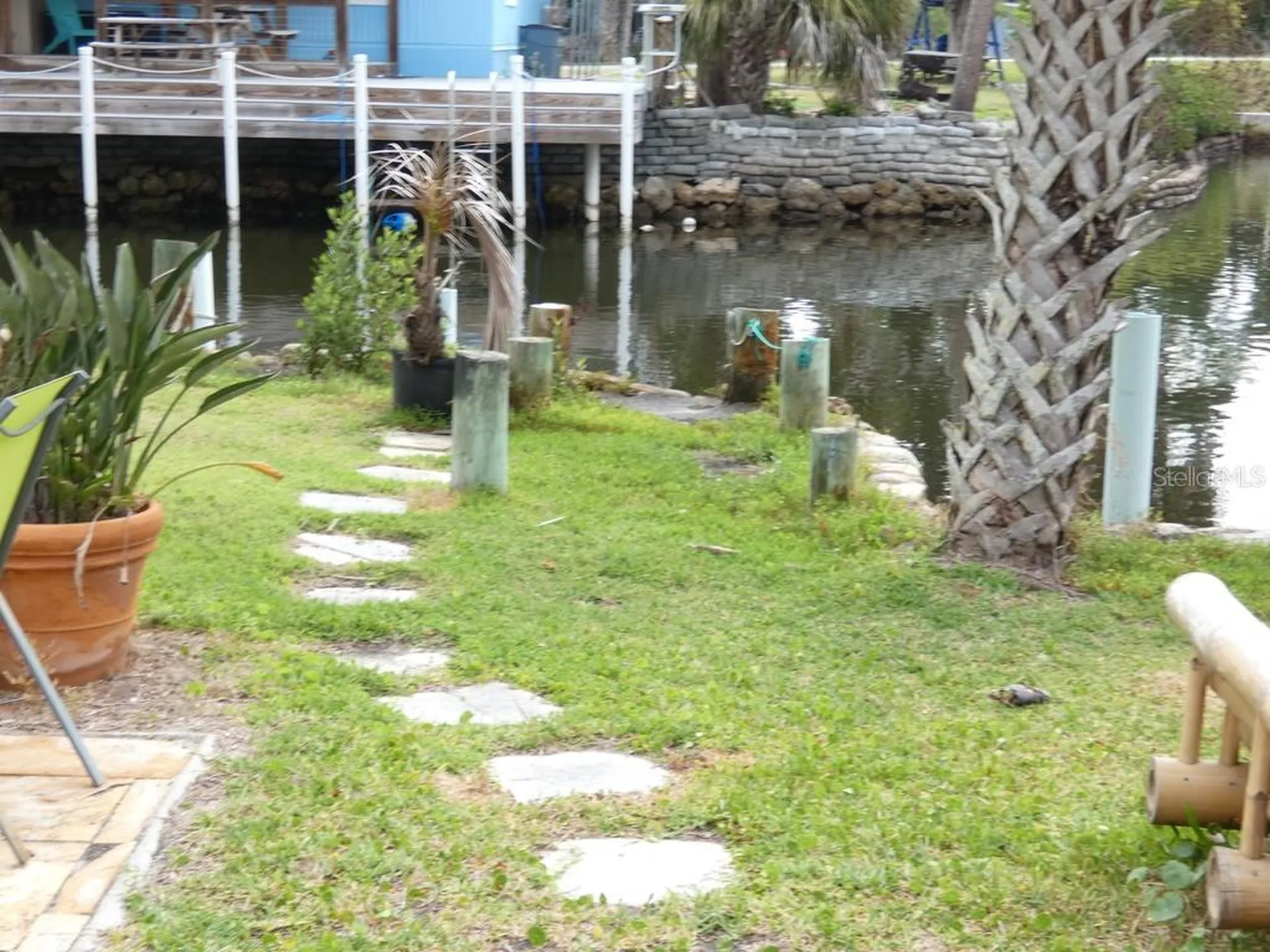 2215 S Hunt Point Crystal River FL 34429