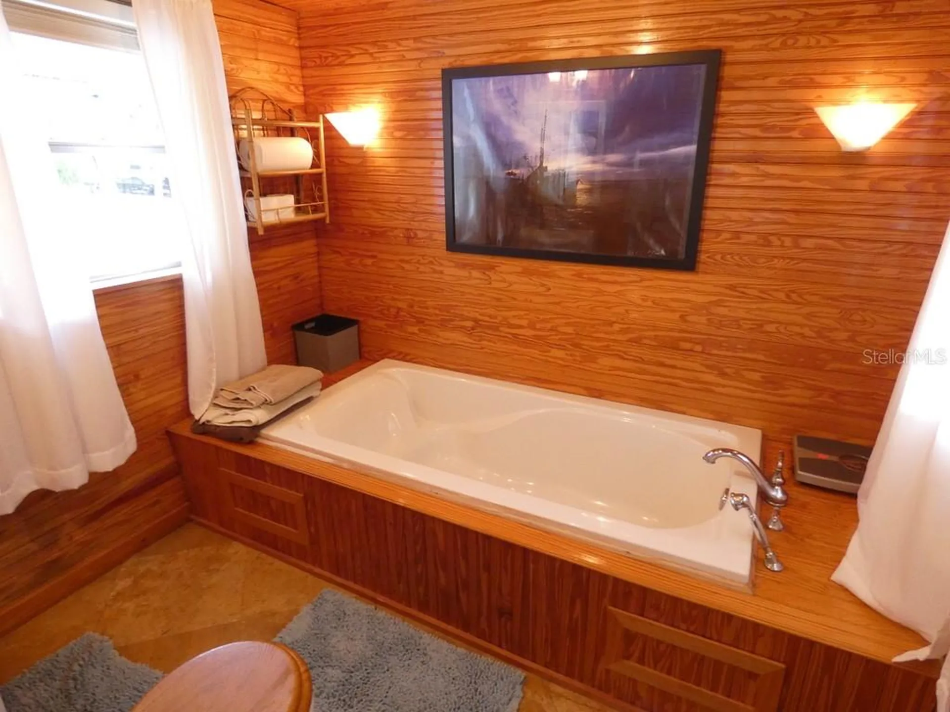 2215 S Hunt Point Crystal River FL 34429