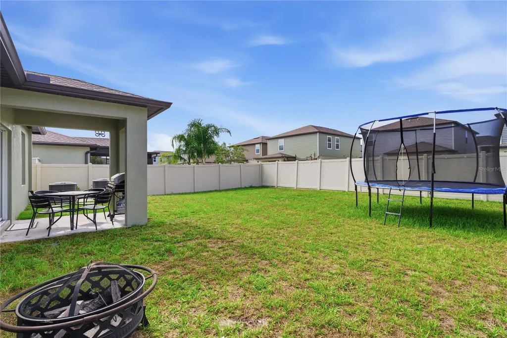 8977 Little Bluestem Drive Land O Lakes FL 34637