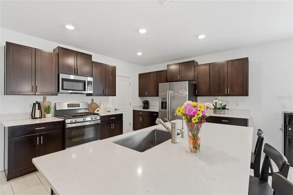 8977 Little Bluestem Drive Land O Lakes FL 34637