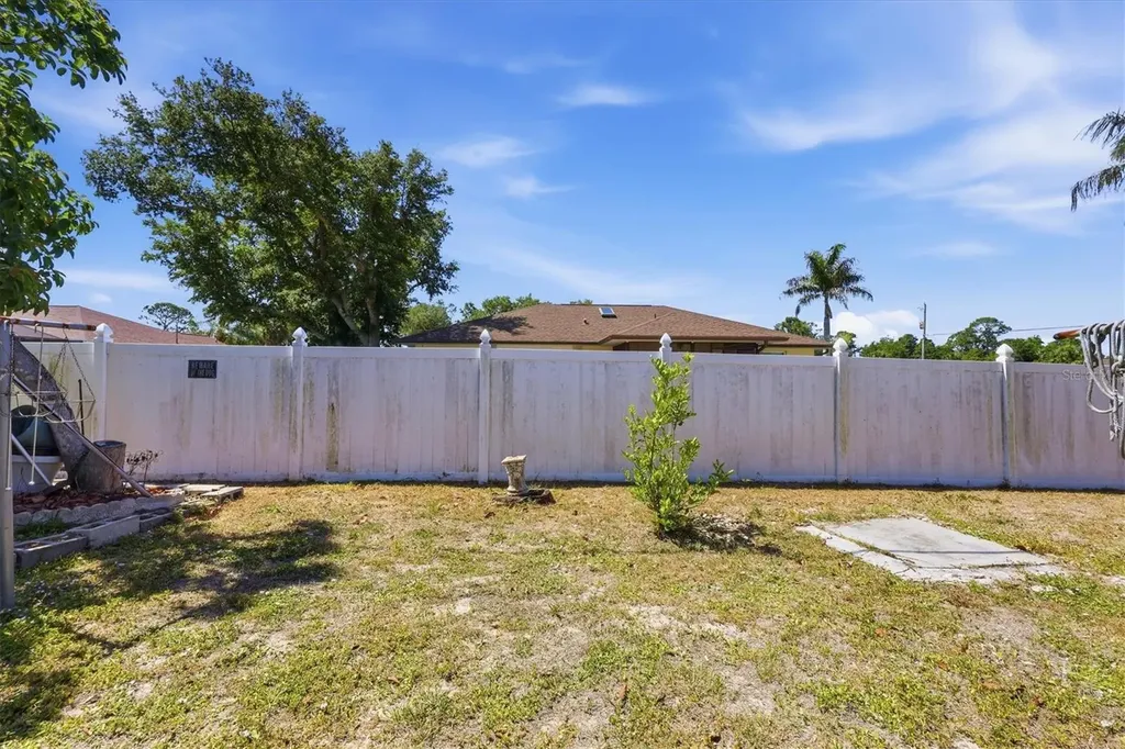 21441 Landis Avenue Port Charlotte FL 33954