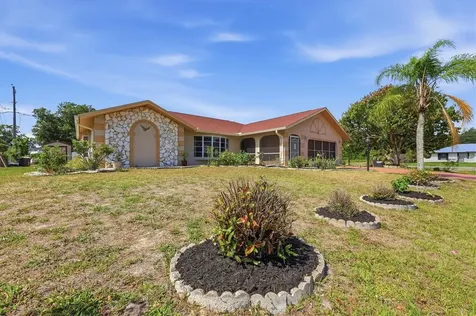 21441 Landis Avenue Port Charlotte FL 33954
