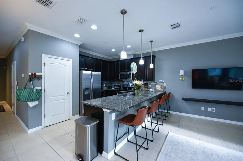 880 Taramundi Drive Oviedo FL 32765