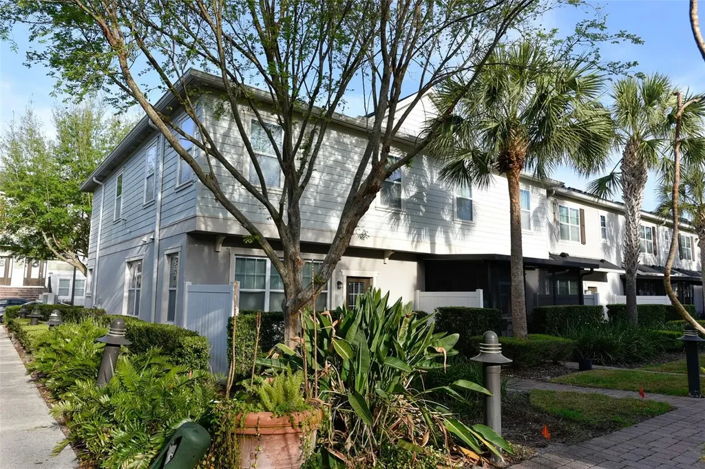 880 Taramundi Drive Oviedo FL 32765