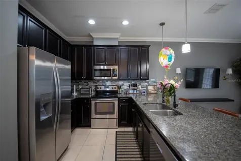 880 Taramundi Drive Oviedo FL 32765