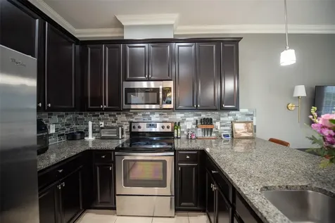 880 Taramundi Drive Oviedo FL 32765