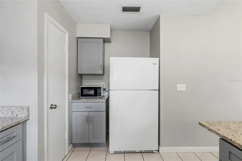5113 Nashville Drive Tampa FL 33624