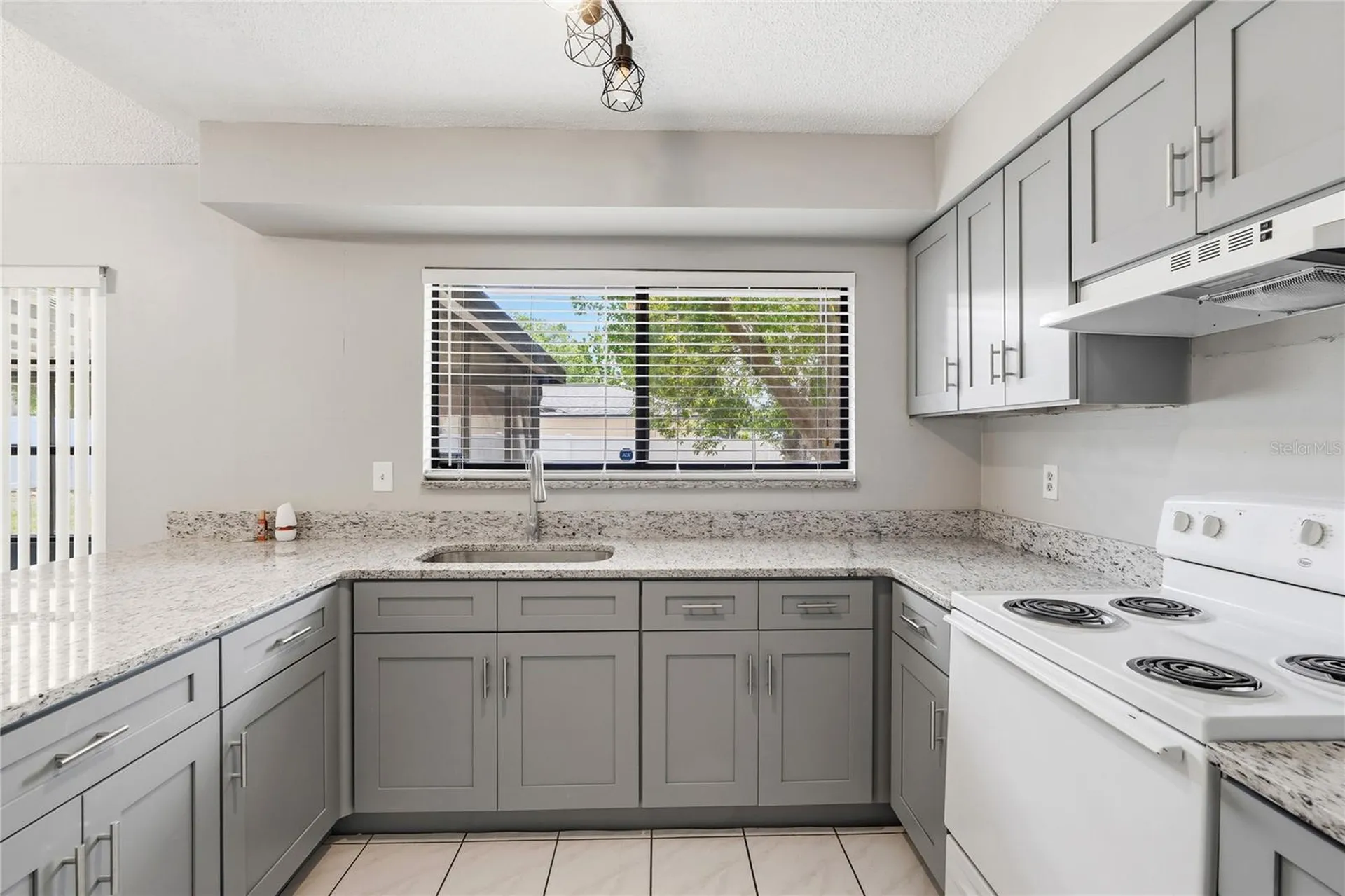 5113 Nashville Drive Tampa FL 33624