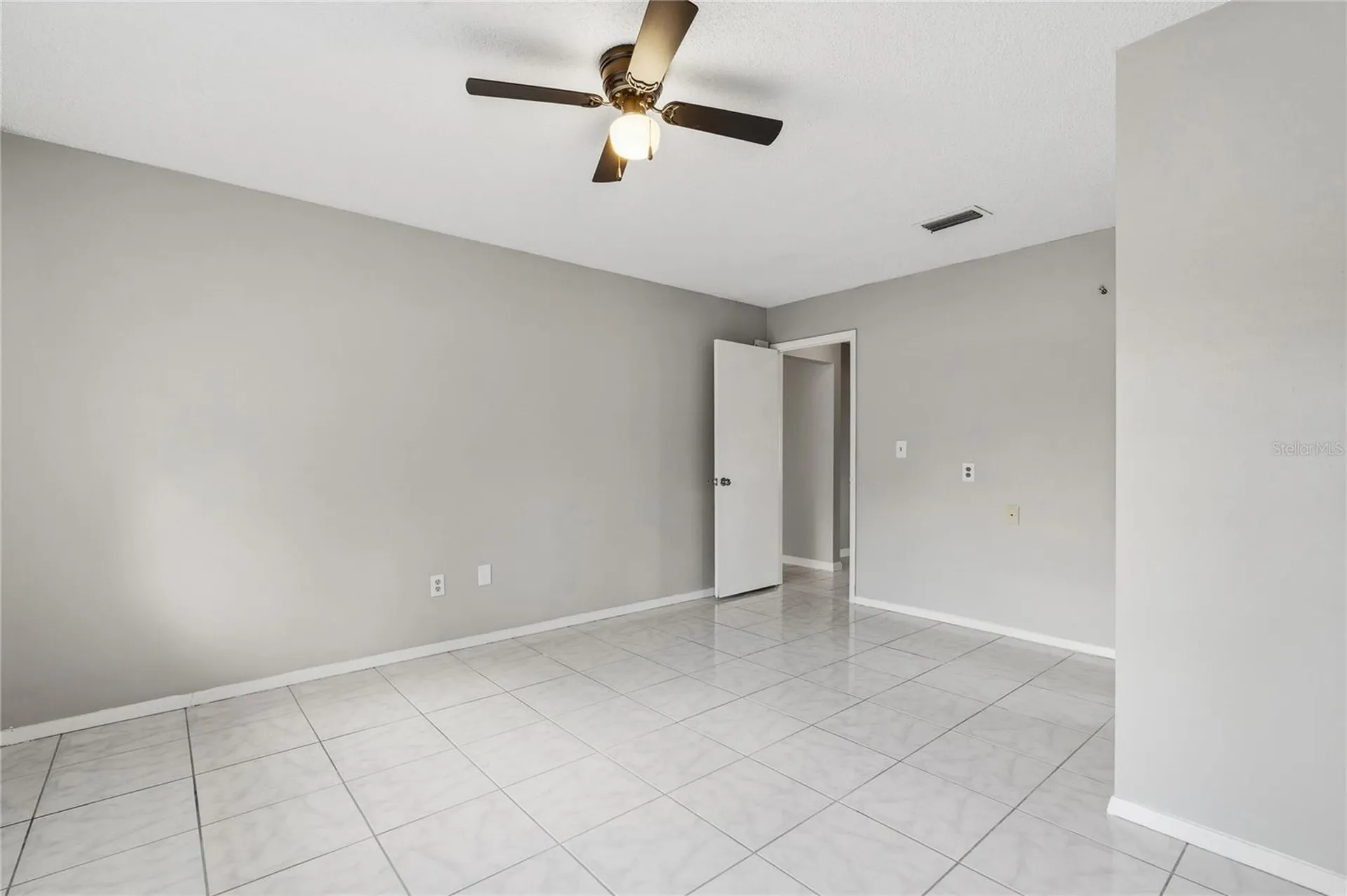 5113 Nashville Drive Tampa FL 33624