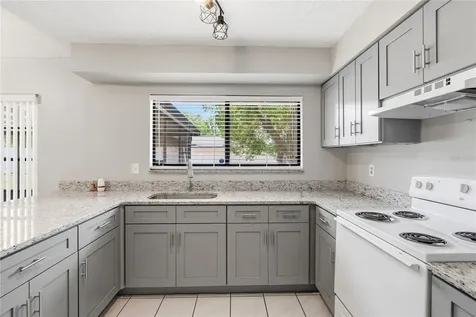 5113 Nashville Drive Tampa FL 33624