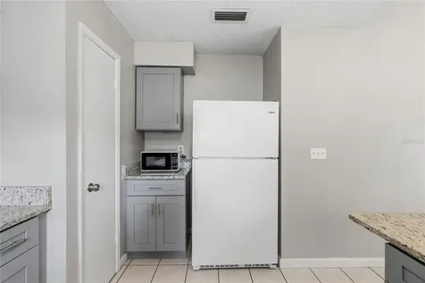 5113 Nashville Drive Tampa FL 33624
