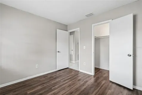 5113 Nashville Drive Tampa FL 33624
