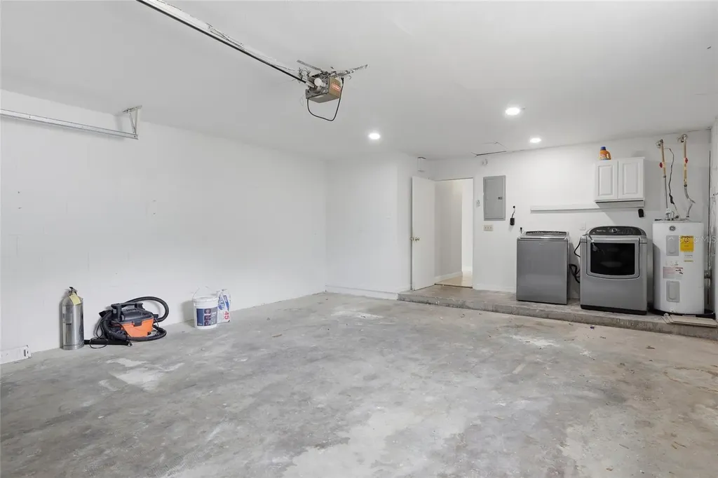 1114 Estatewood Drive Brandon FL 33510