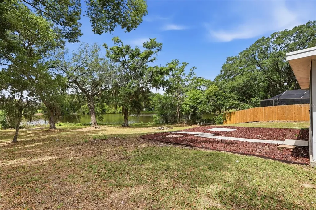 1114 Estatewood Drive Brandon FL 33510