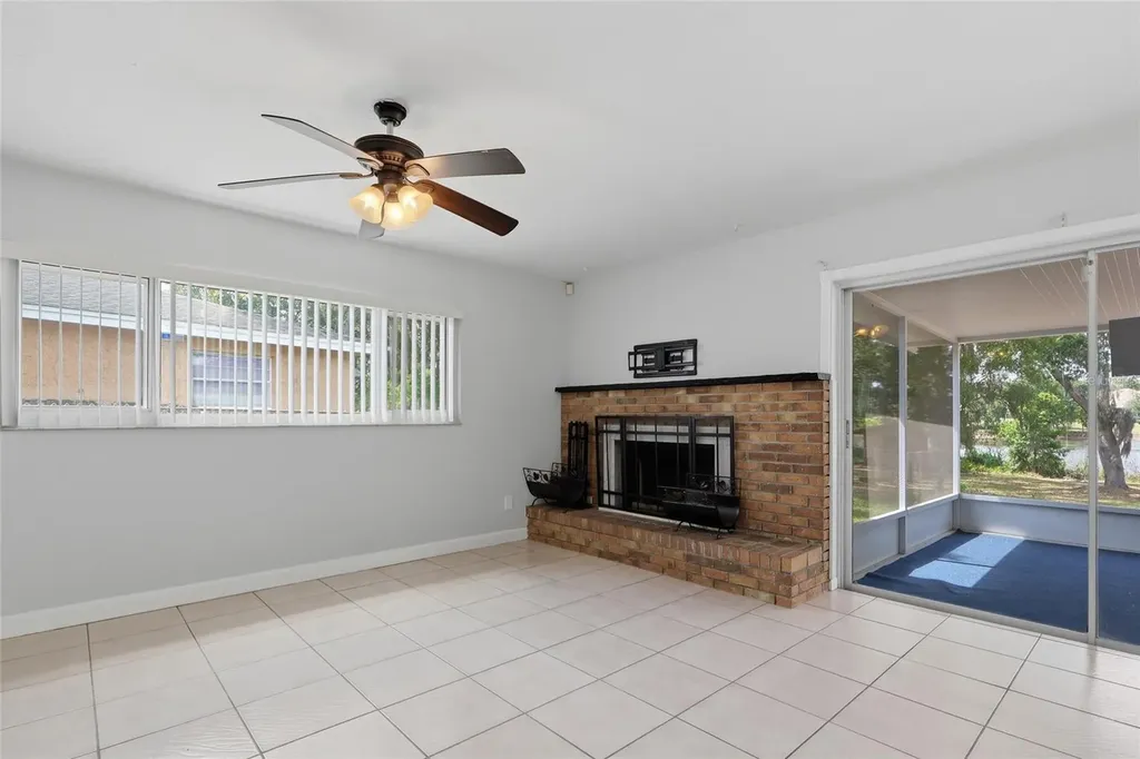 1114 Estatewood Drive Brandon FL 33510