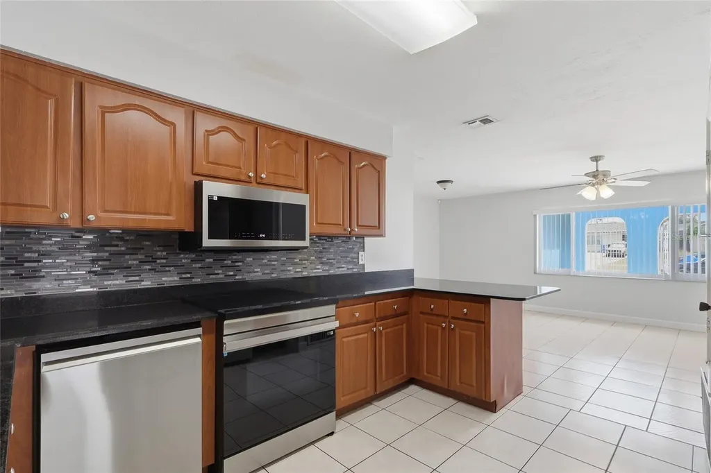 1114 Estatewood Drive Brandon FL 33510