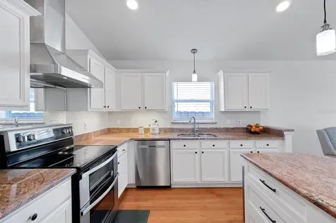 1361 Holly Glen Run Apopka FL 32703