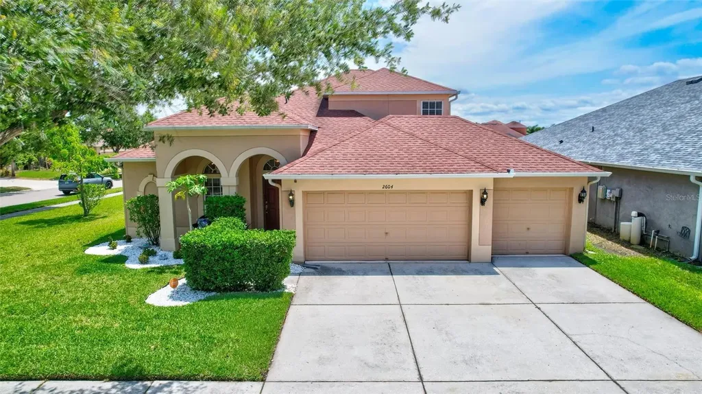 2604 Dakota Rock Drive Ruskin FL 33570