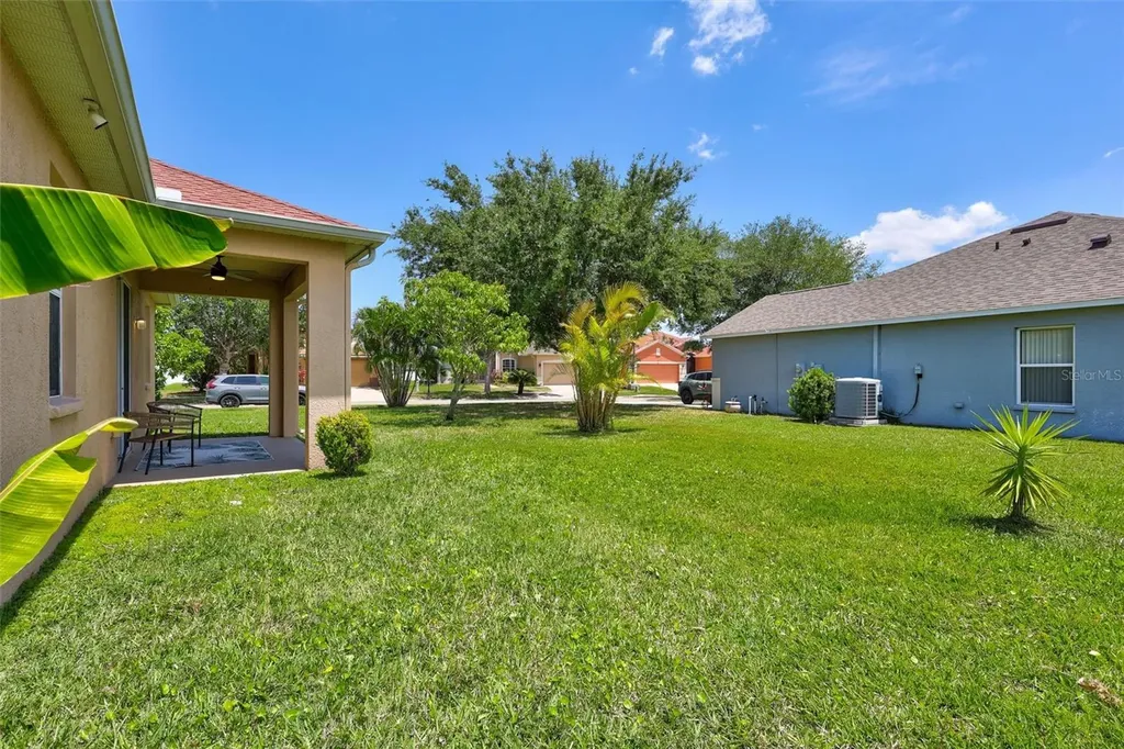 2604 Dakota Rock Drive Ruskin FL 33570