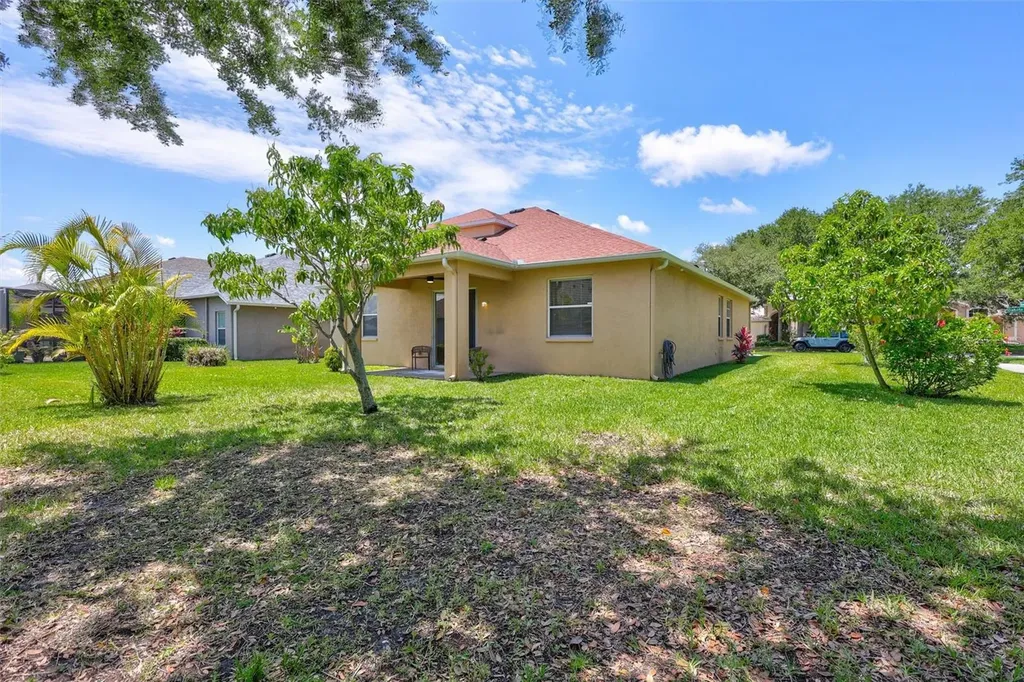 2604 Dakota Rock Drive Ruskin FL 33570
