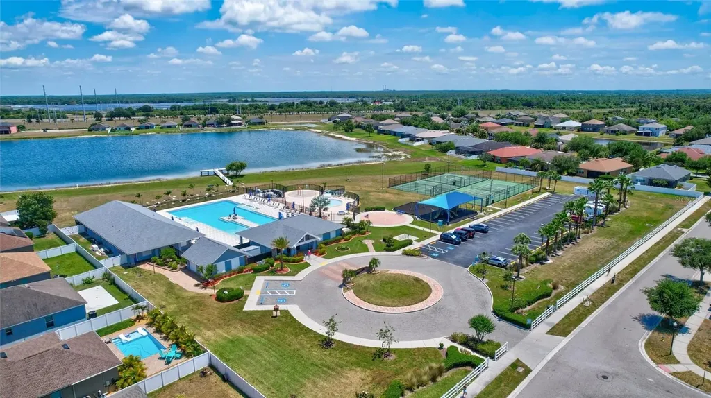 2604 Dakota Rock Drive Ruskin FL 33570