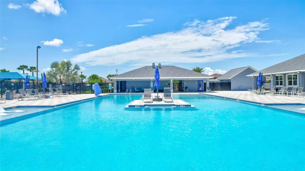 2604 Dakota Rock Drive Ruskin FL 33570