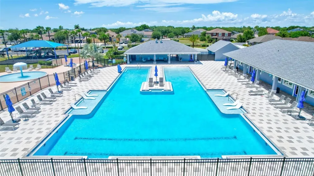2604 Dakota Rock Drive Ruskin FL 33570