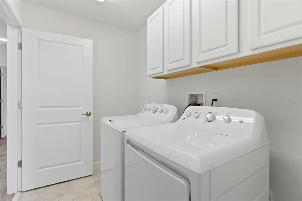 9157 Shadyside Lane Land O Lakes FL 34637