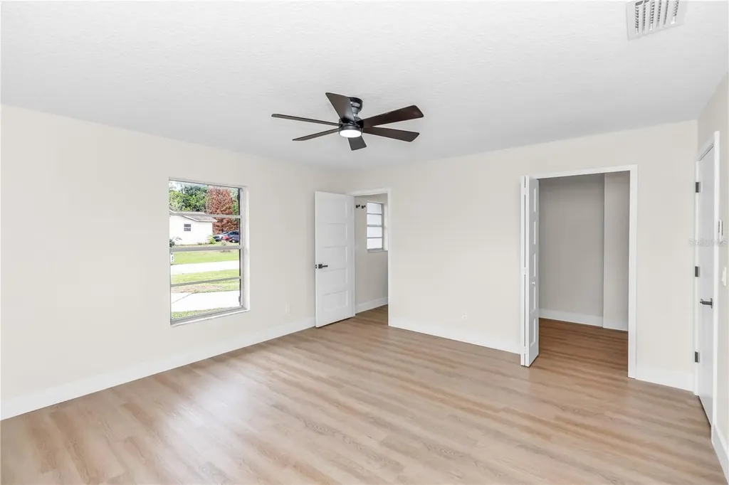 2521 Milton Avenue New Smyrna Beach FL 32168