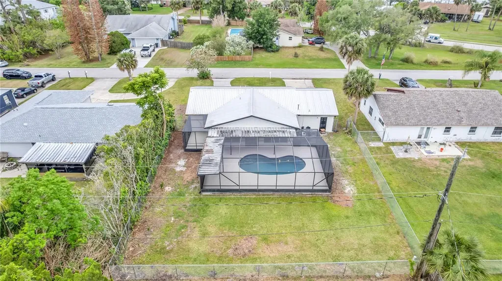 2521 Milton Avenue New Smyrna Beach FL 32168