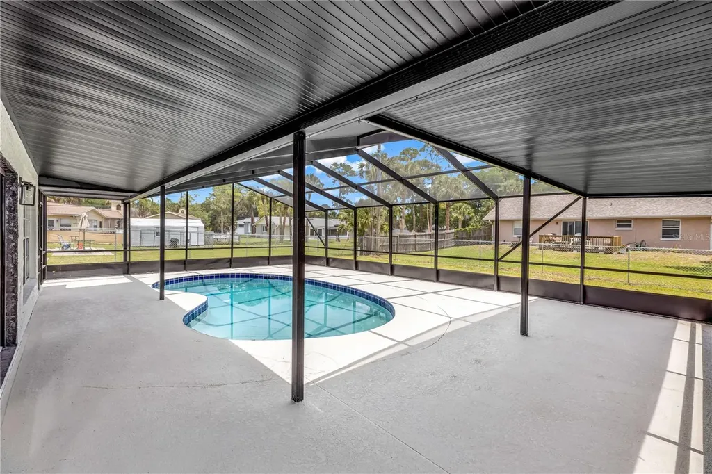 2521 Milton Avenue New Smyrna Beach FL 32168