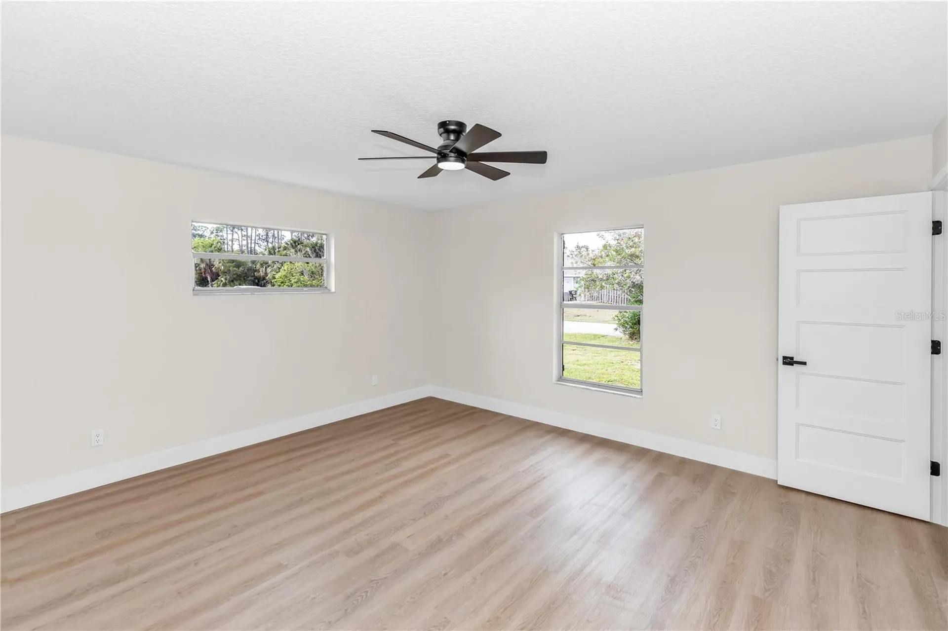 2521 Milton Avenue New Smyrna Beach FL 32168