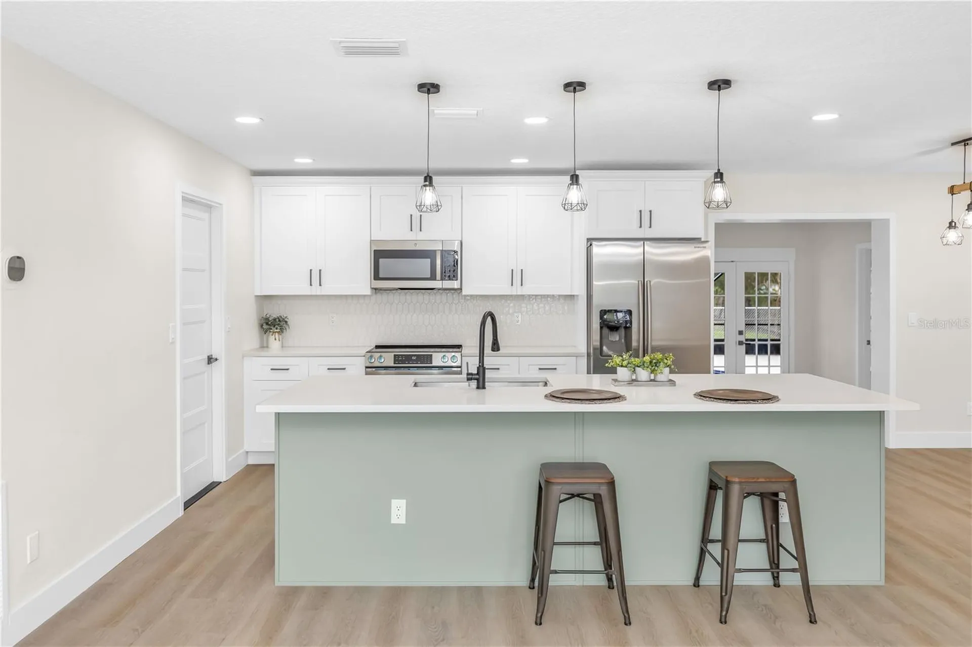 2521 Milton Avenue New Smyrna Beach FL 32168