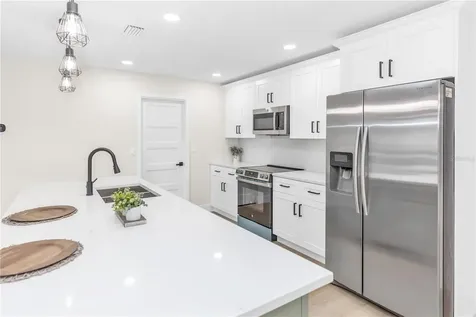 2521 Milton Avenue New Smyrna Beach FL 32168