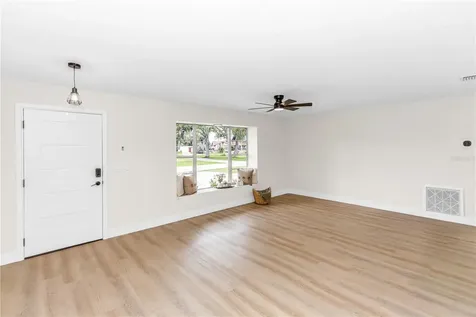 2521 Milton Avenue New Smyrna Beach FL 32168