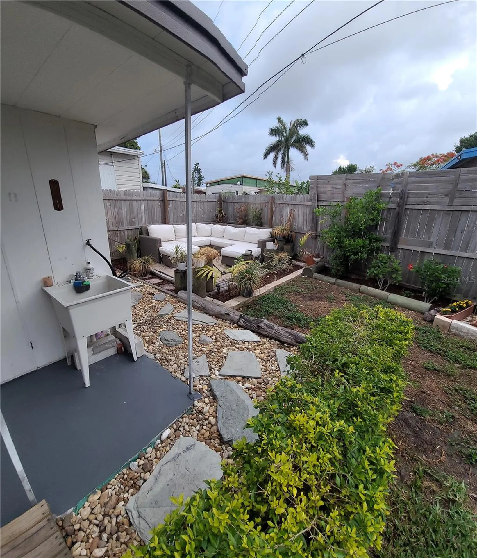 403 52nd Avenue Plaza W Bradenton FL 34207