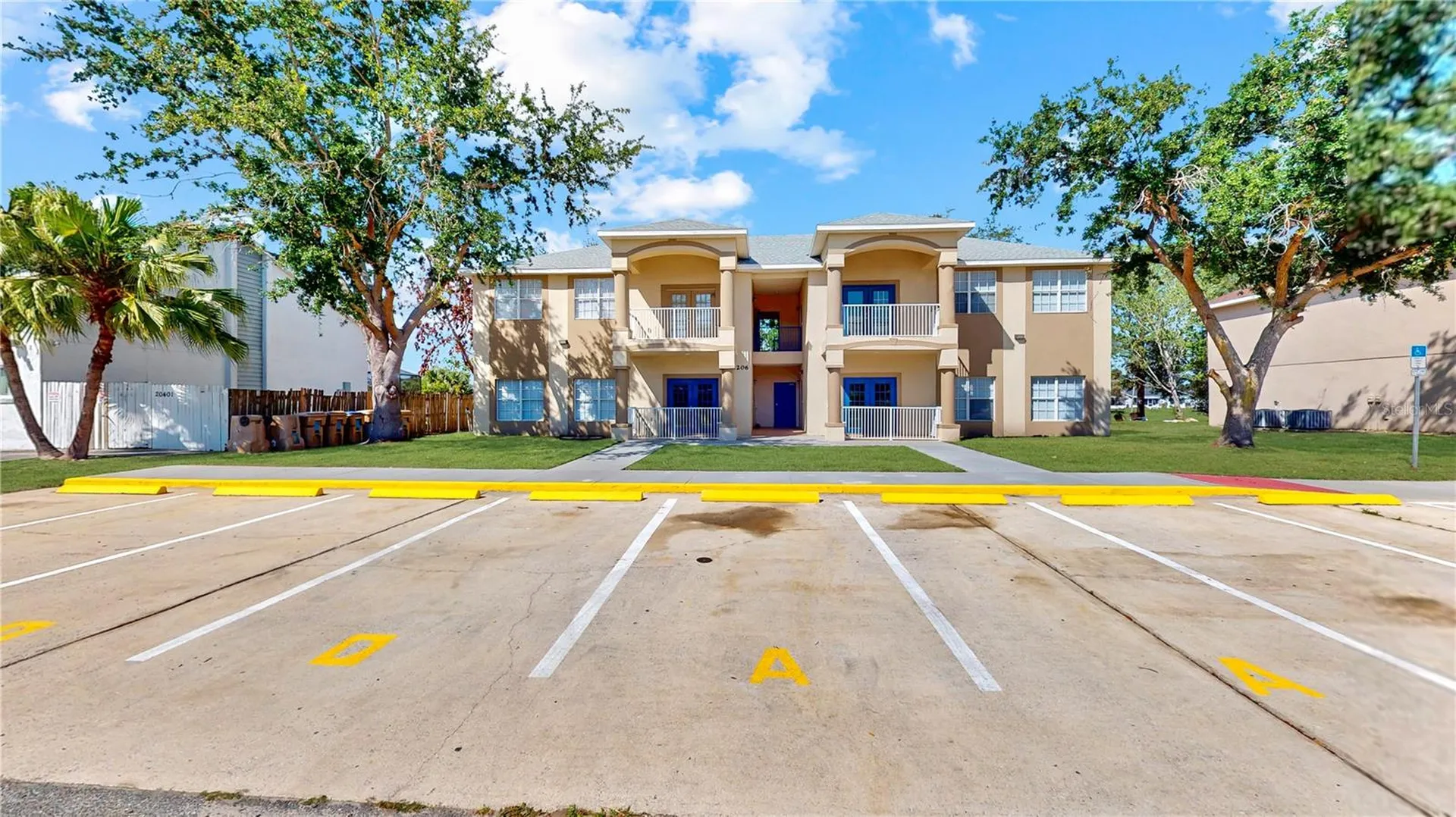 206 Majors Lane Kissimmee FL 34743