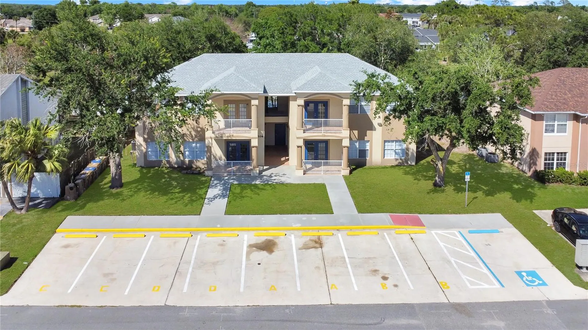 206 Majors Lane Kissimmee FL 34743