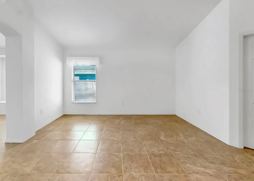 10725 Deepbrook Drive Riverview FL 33569