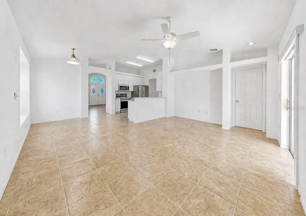 10725 Deepbrook Drive Riverview FL 33569