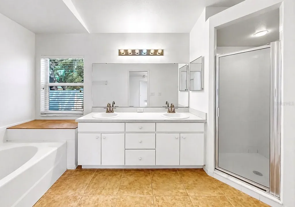 10725 Deepbrook Drive Riverview FL 33569