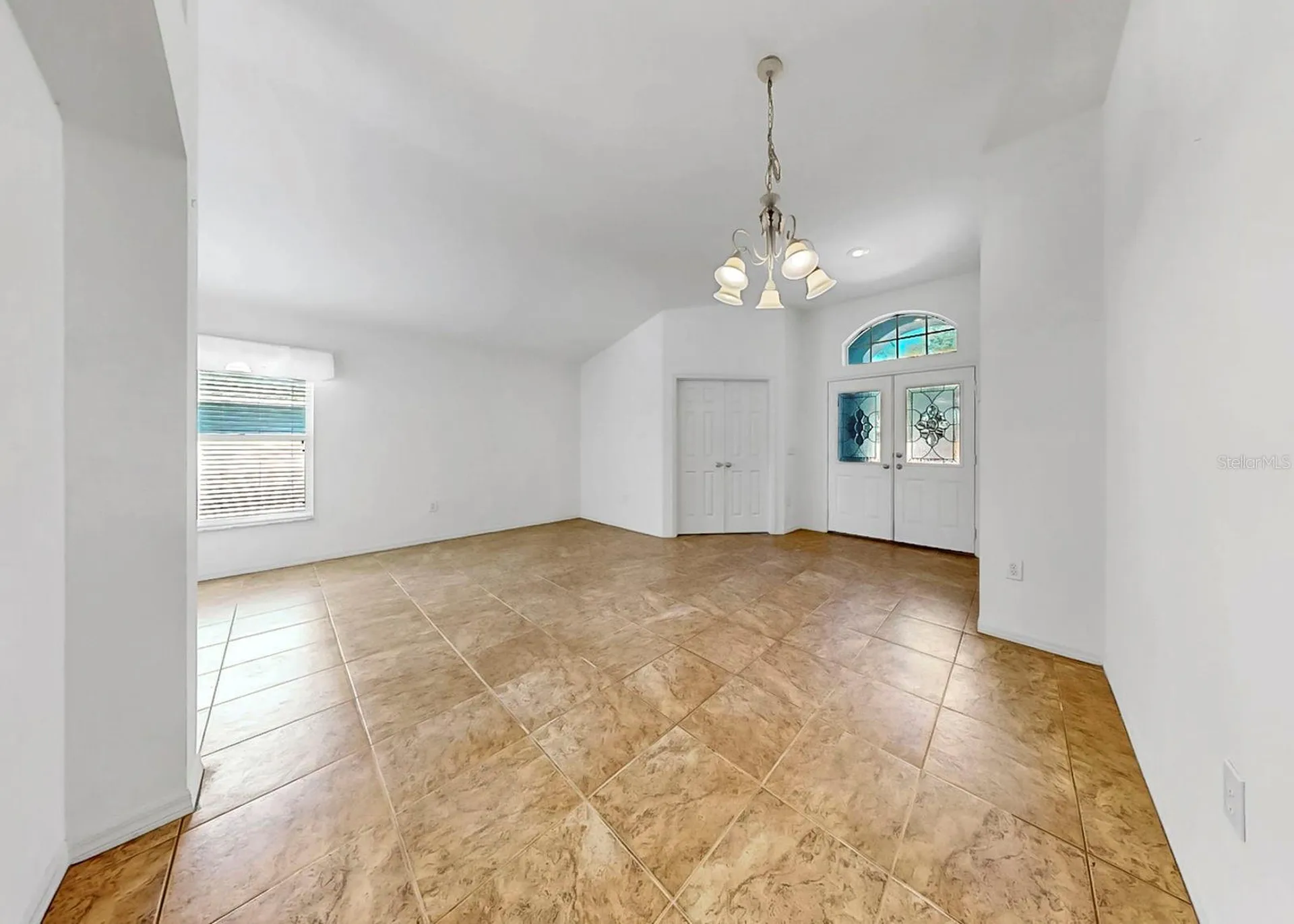 10725 Deepbrook Drive Riverview FL 33569