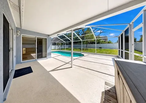 10725 Deepbrook Drive Riverview FL 33569