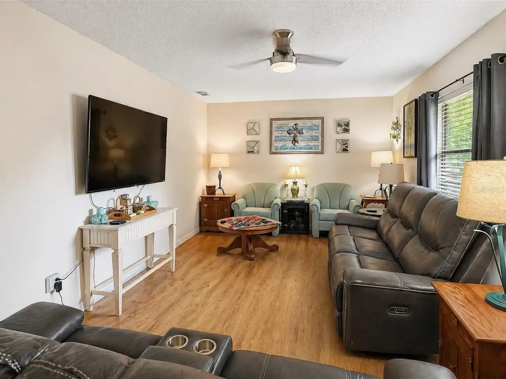 11301 Huggins Street Leesburg FL 34788