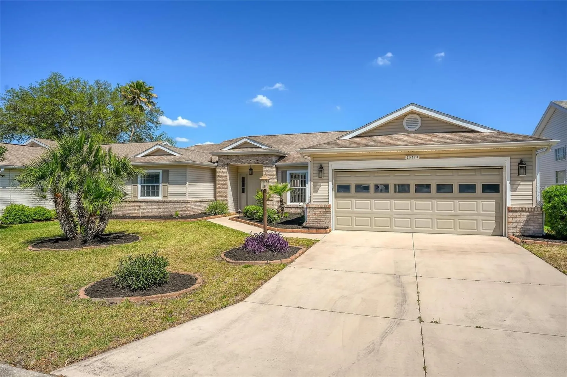25073 Riverwalk Drive Leesburg FL 34748