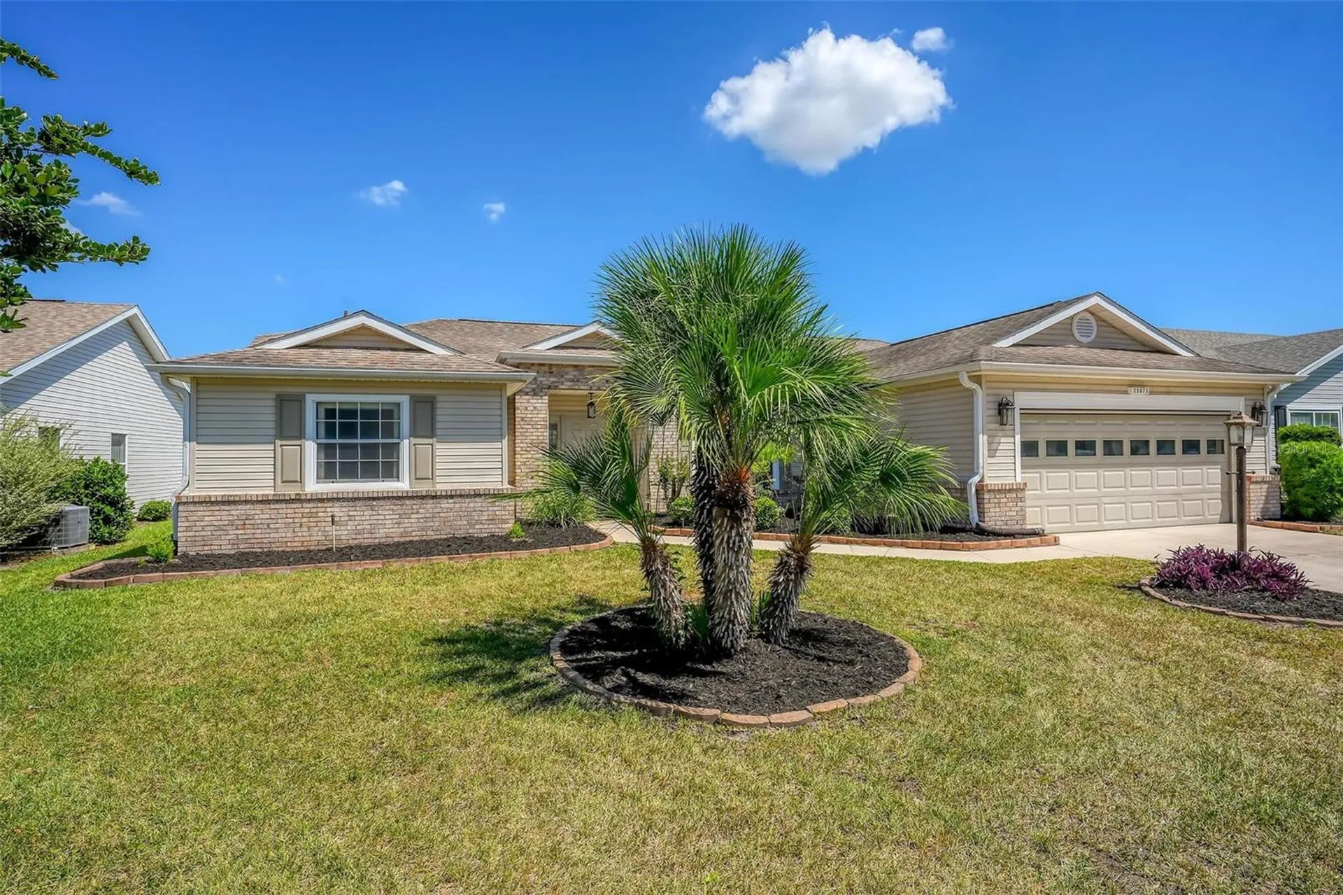 25073 Riverwalk Drive Leesburg FL 34748