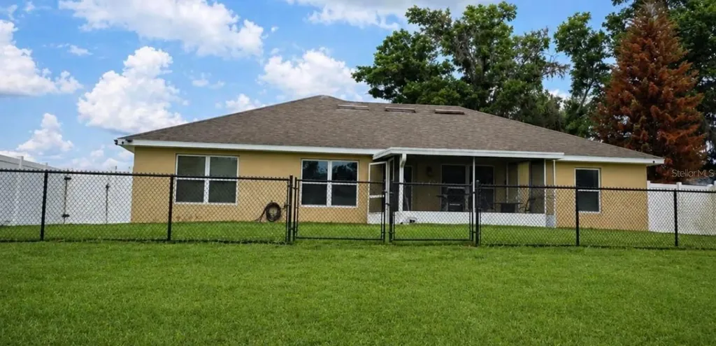7110 Remington Oaks Loop Lakeland FL 33810