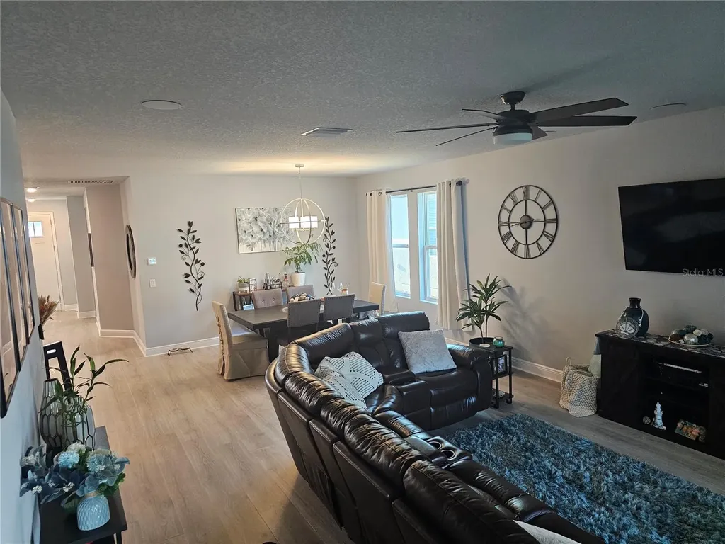 3618 Persimmon Park Drive Wesley Chapel FL 33543