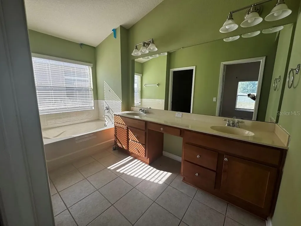 495 Painted Leaf Drive Brooksville FL 34604