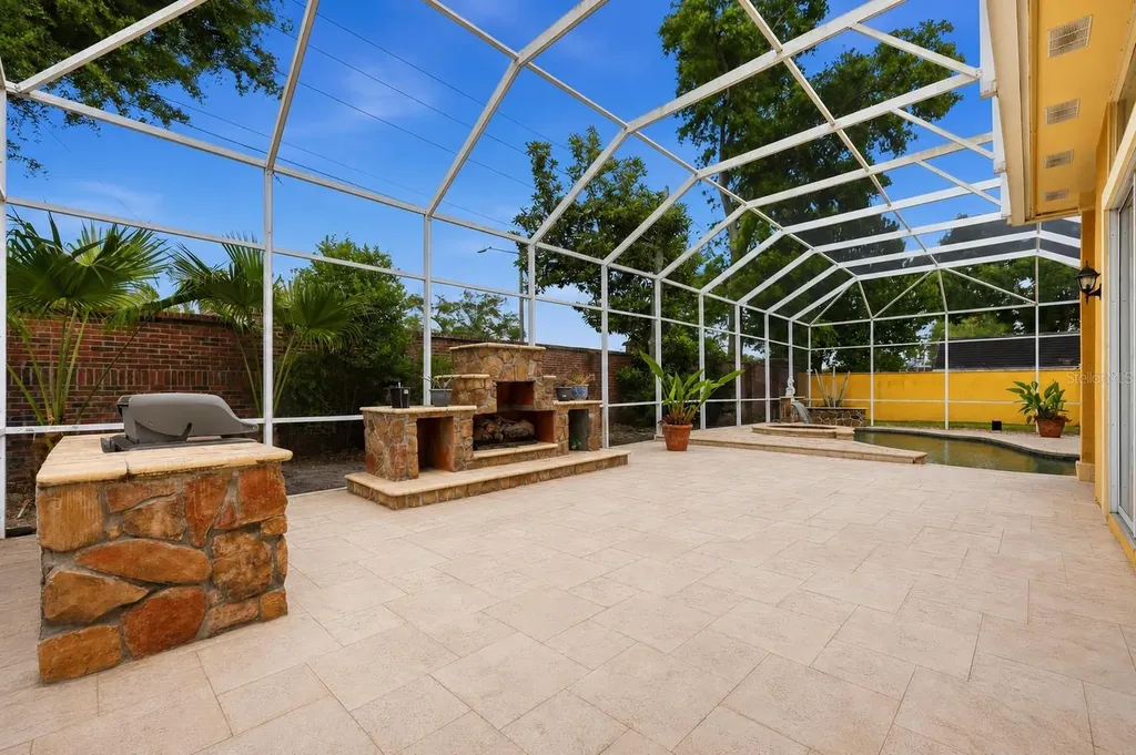 7407 Park Springs Circle Orlando FL 32835